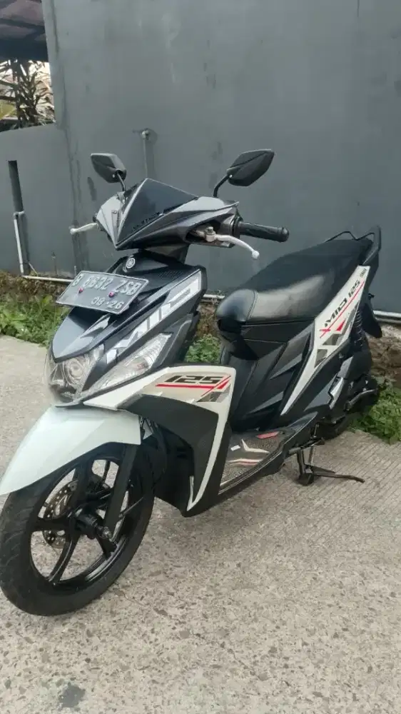 LM1: YAMAHA MIO M3 125 2016 B DEPOK SIAP PAKAI