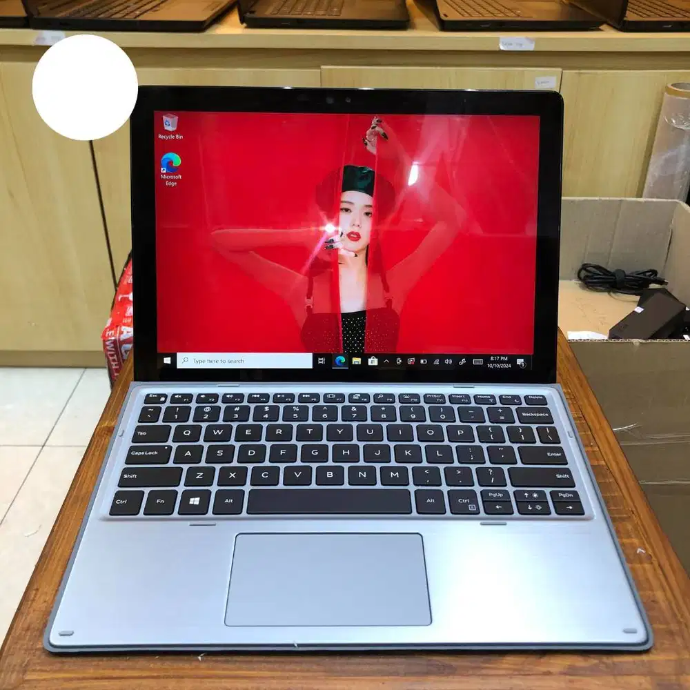Dell Latitude 7200 (i7 - 8th Gen) 2-in-1 Touchscreen *RSK