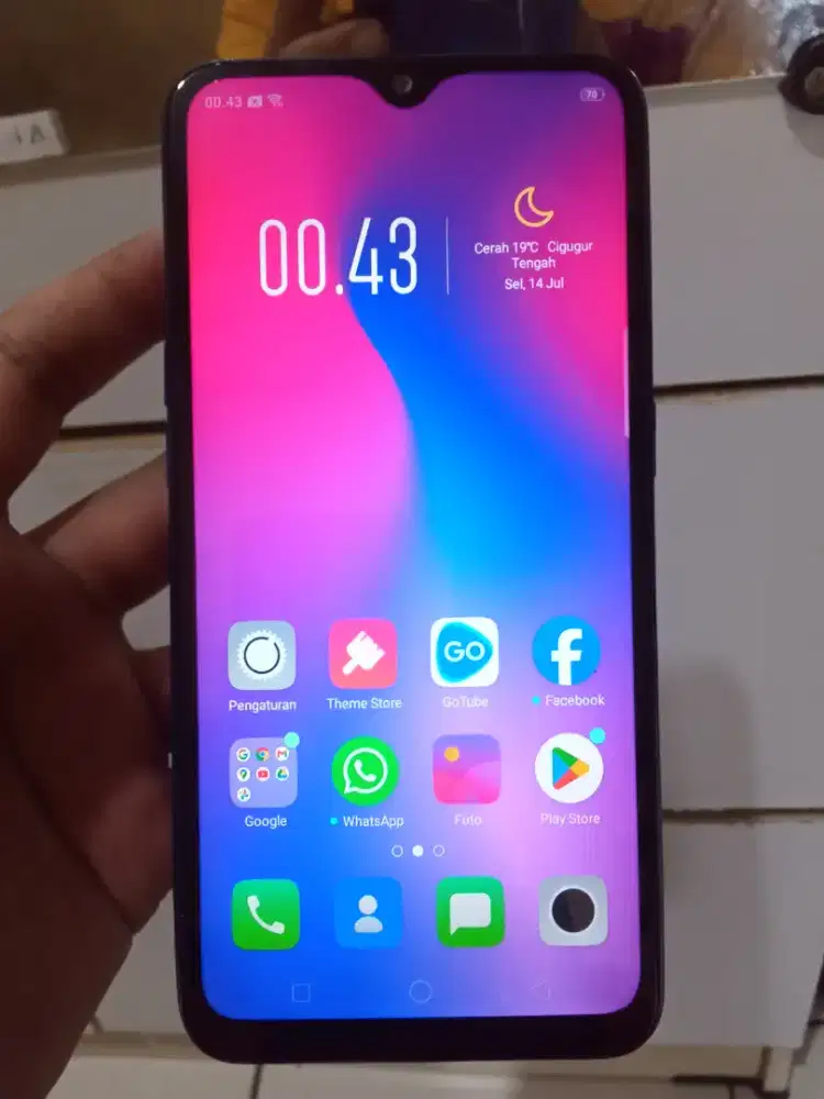 Oppo A5s 4G 3/32 layar 6.2 inchi normal