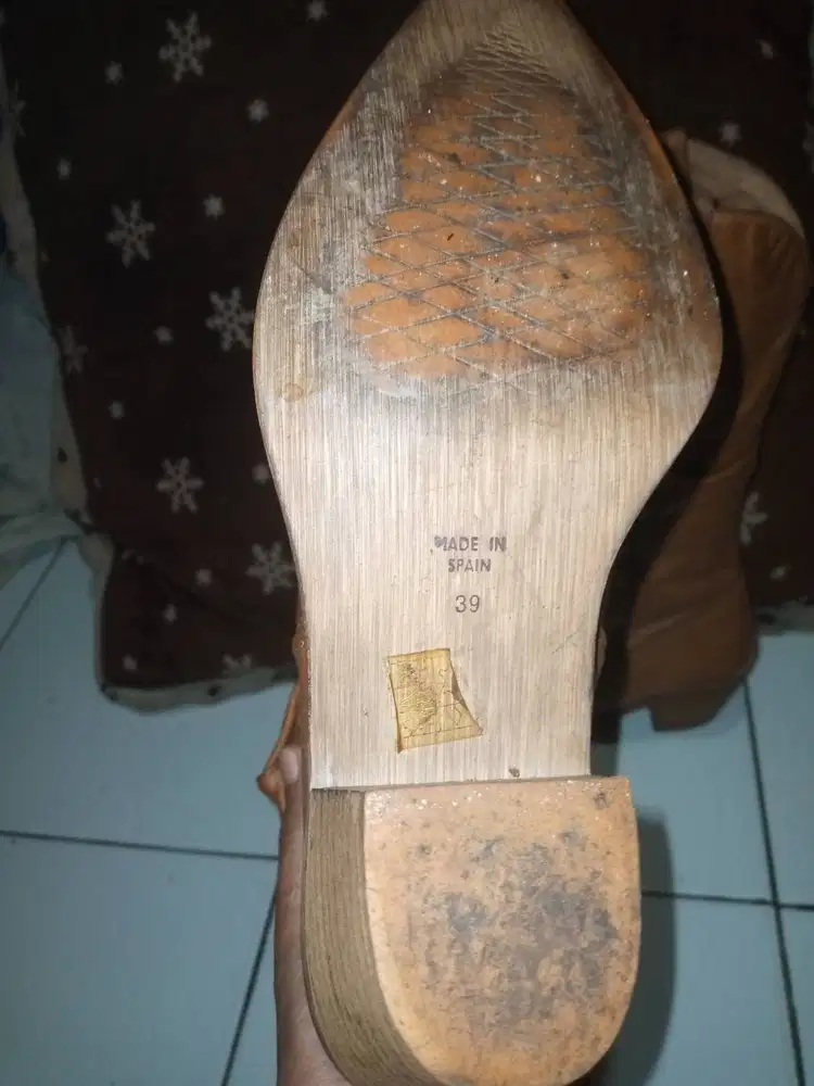 Sepatu Boot Kulit Asli ukuran 39