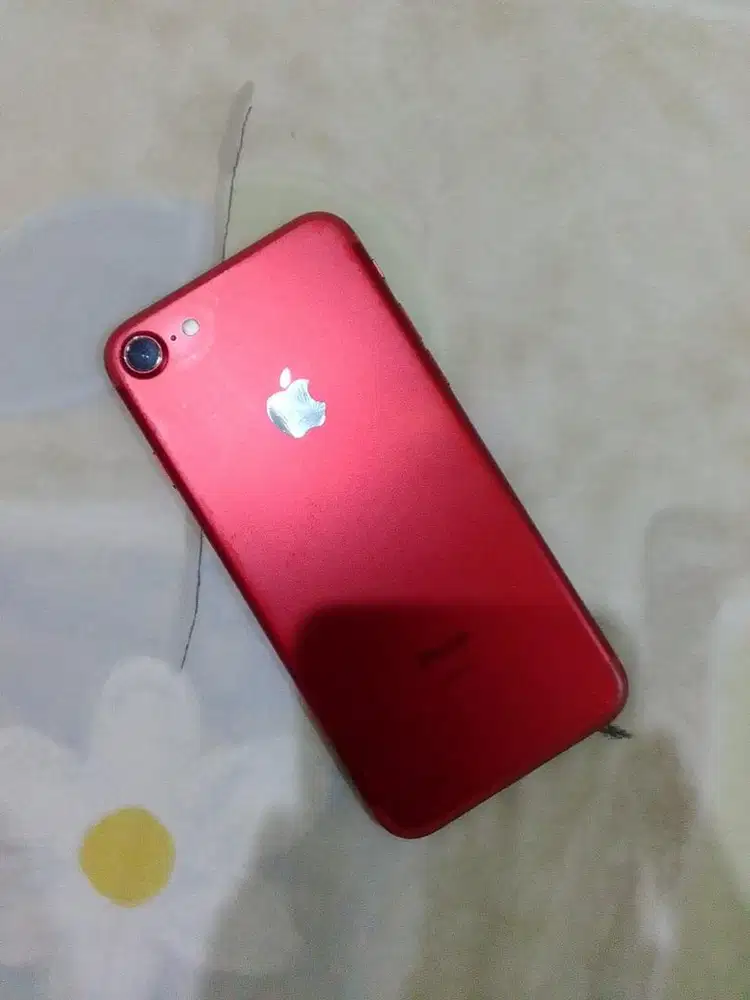 IPHONE 7 128GB RED