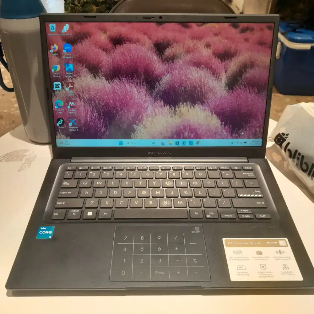 Laptop Asus Vivobook X1404VA_X1404VA