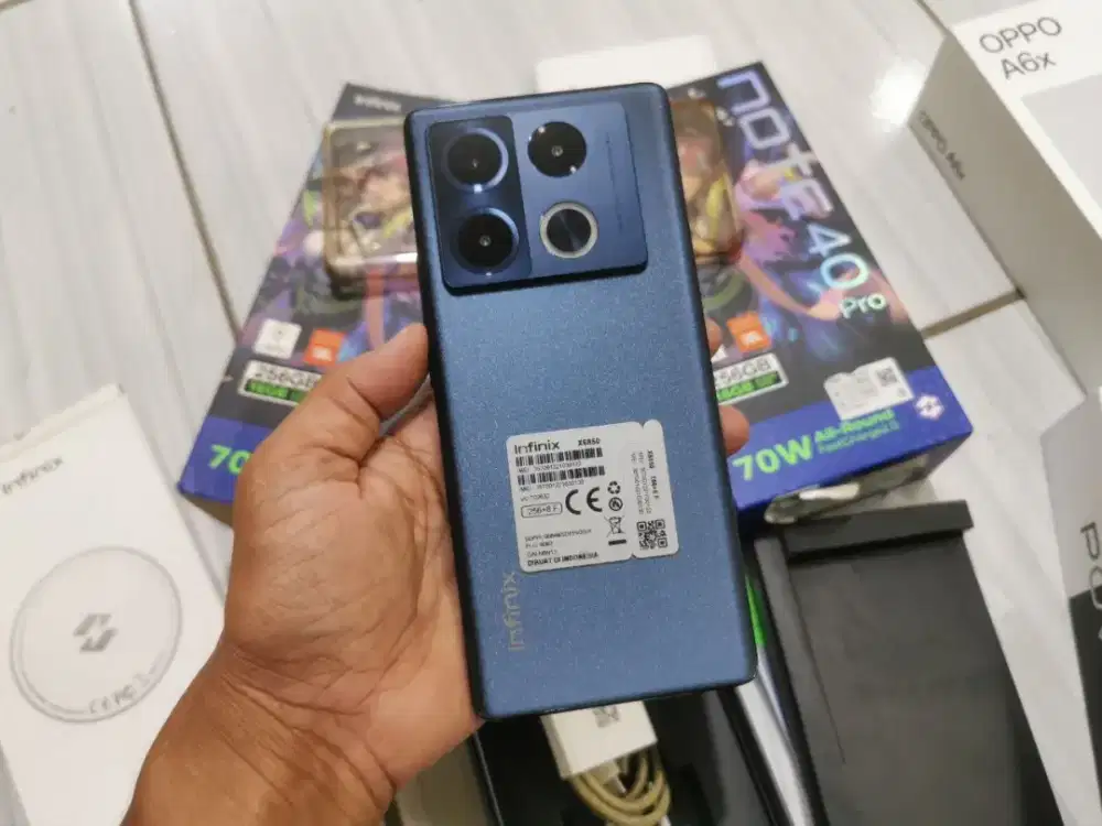 Infinix note 40 pro
Ram 8/256