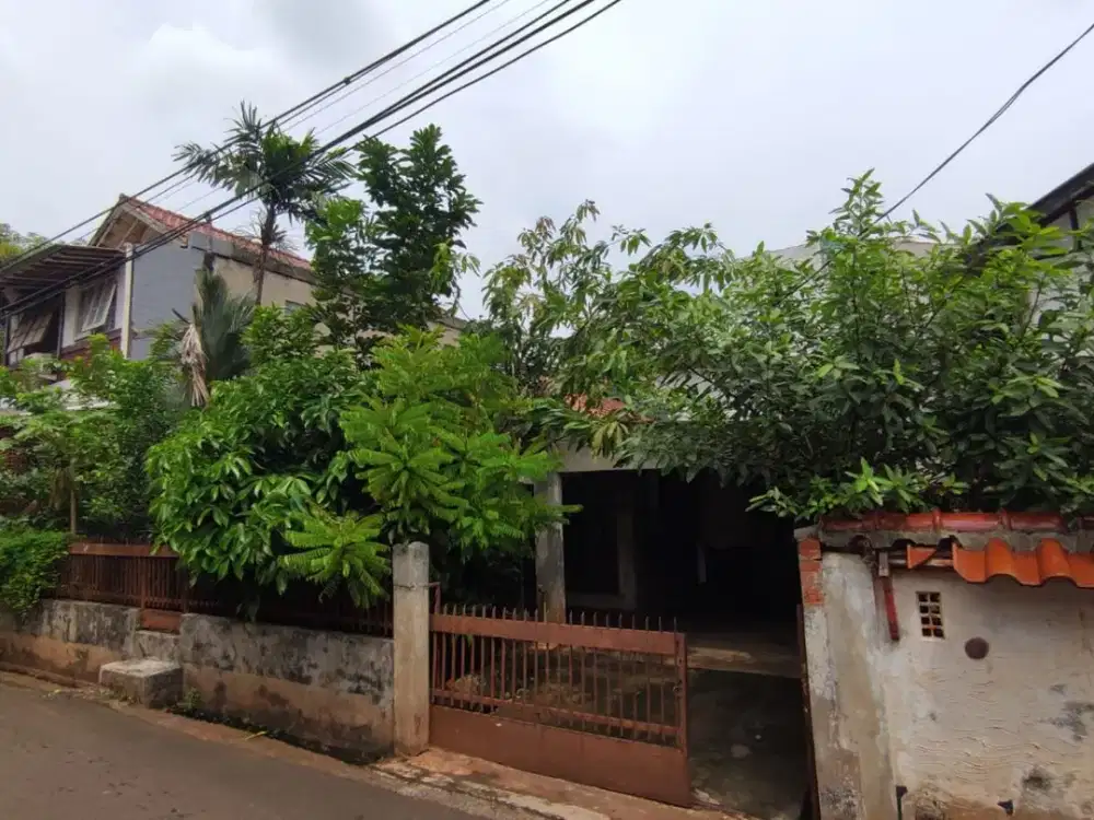 Dijual Rumah Tanah Luas di Tanah Kusir – Dekat Bintaro | Butuh Renovasi