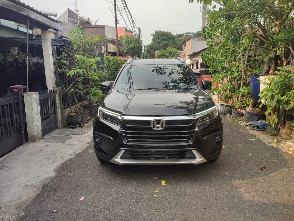 Honda Br-v 1.5 Prestige Sensing Bensin - AT (2023)