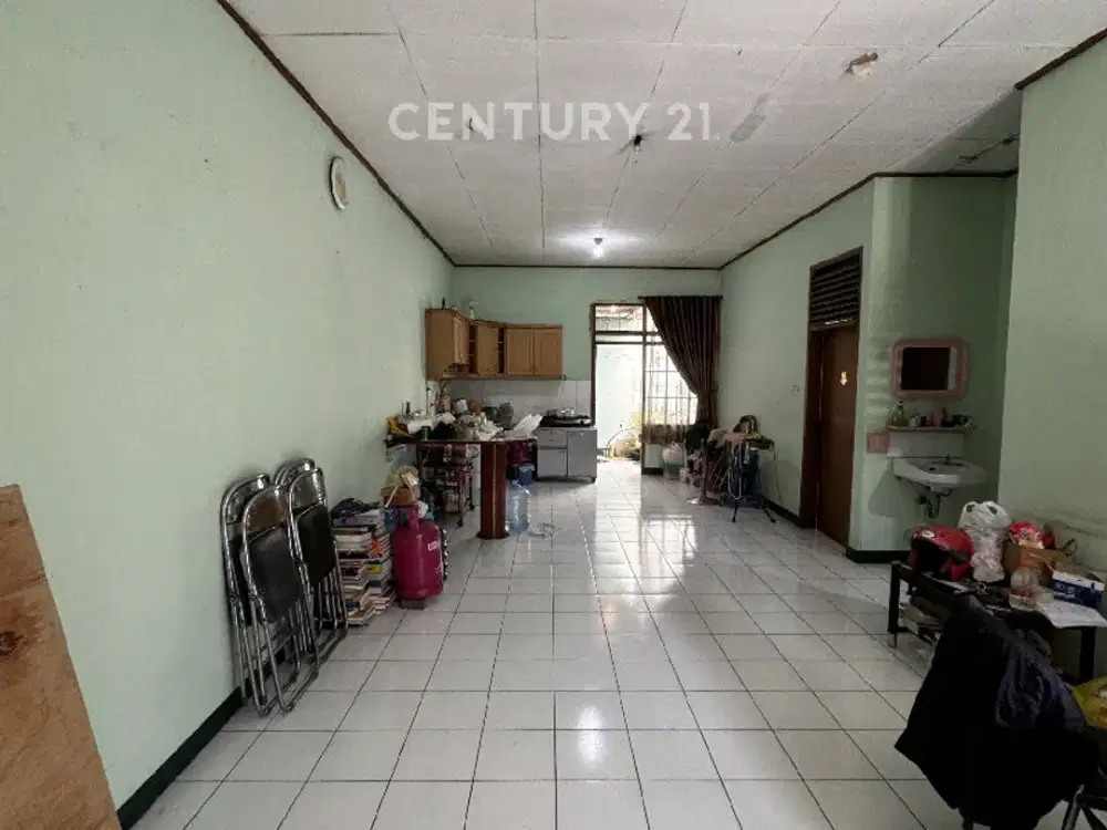 Rumah Siap Huni Daerah Komplek Taman Holis Indah Bandung