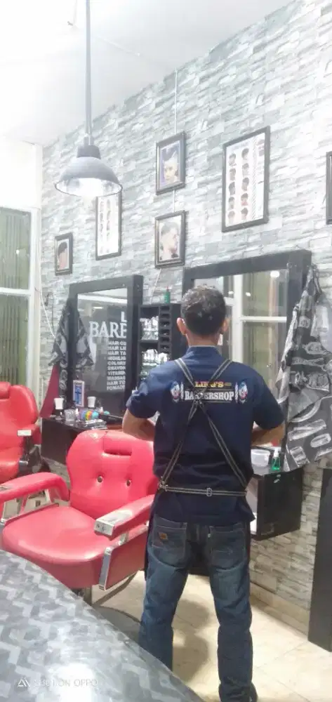OPEN MOBILE BARBER