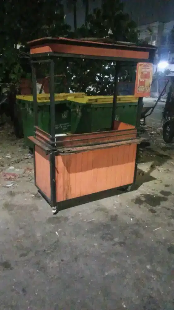 Gerobak bekas dimsum