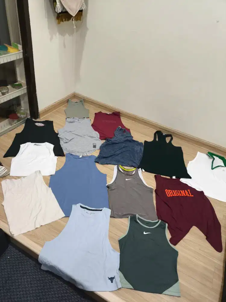 BAJU BAJU BRANDED MEREK2 TERKENAL ORIGINAL PRELOVED