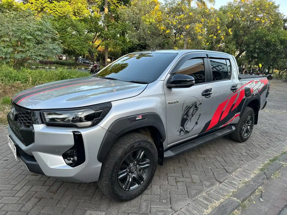 Toyota Hilux Double Cabin 4x4 V Disel AT PMK 2025 Record Auto 2000