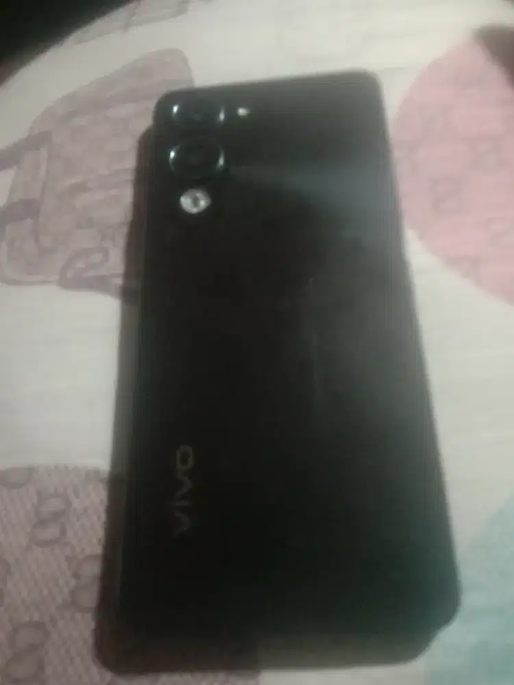 Jual vivo y 04s ram 4+4 128 komplit lecet pakai