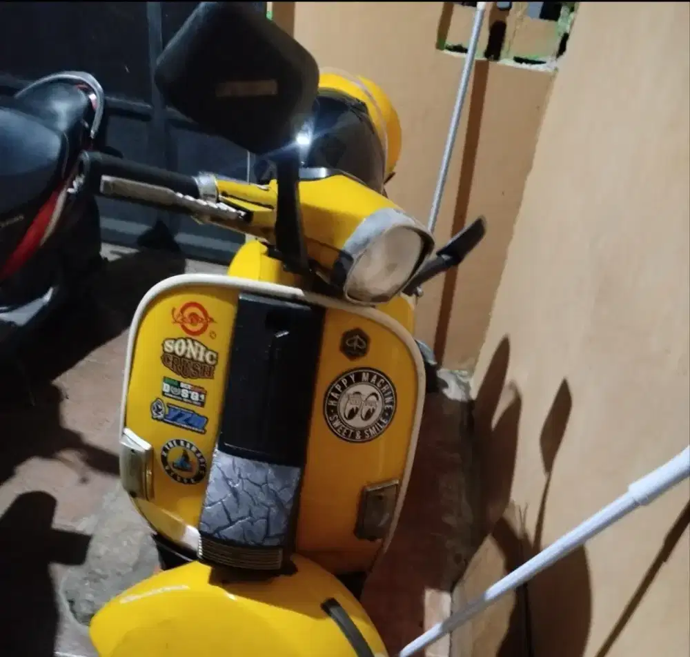 Batok lampu vespa exclusive
