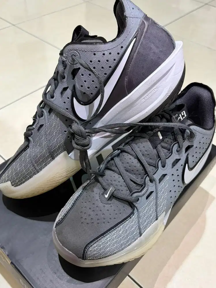 Sepatu Basket GT Cut 3