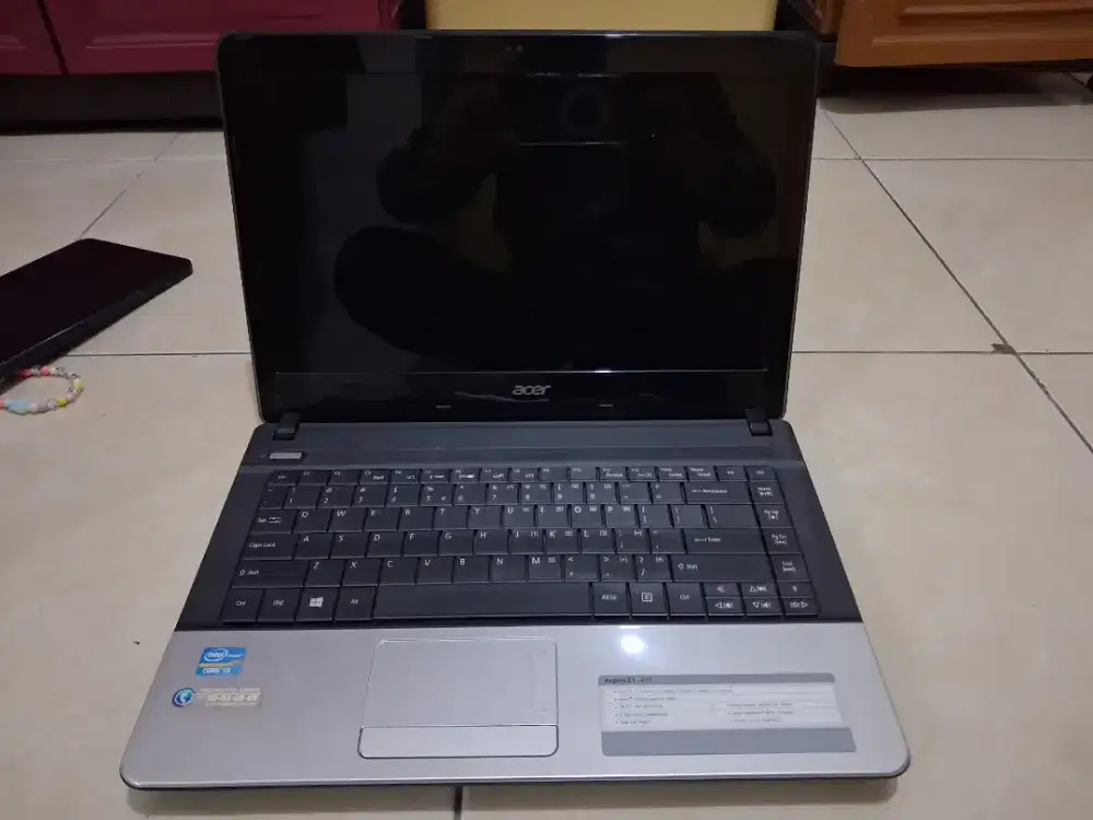 Laptop acer E1-471 core i3