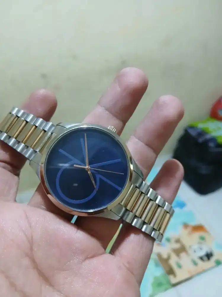 Di jual jam tangan