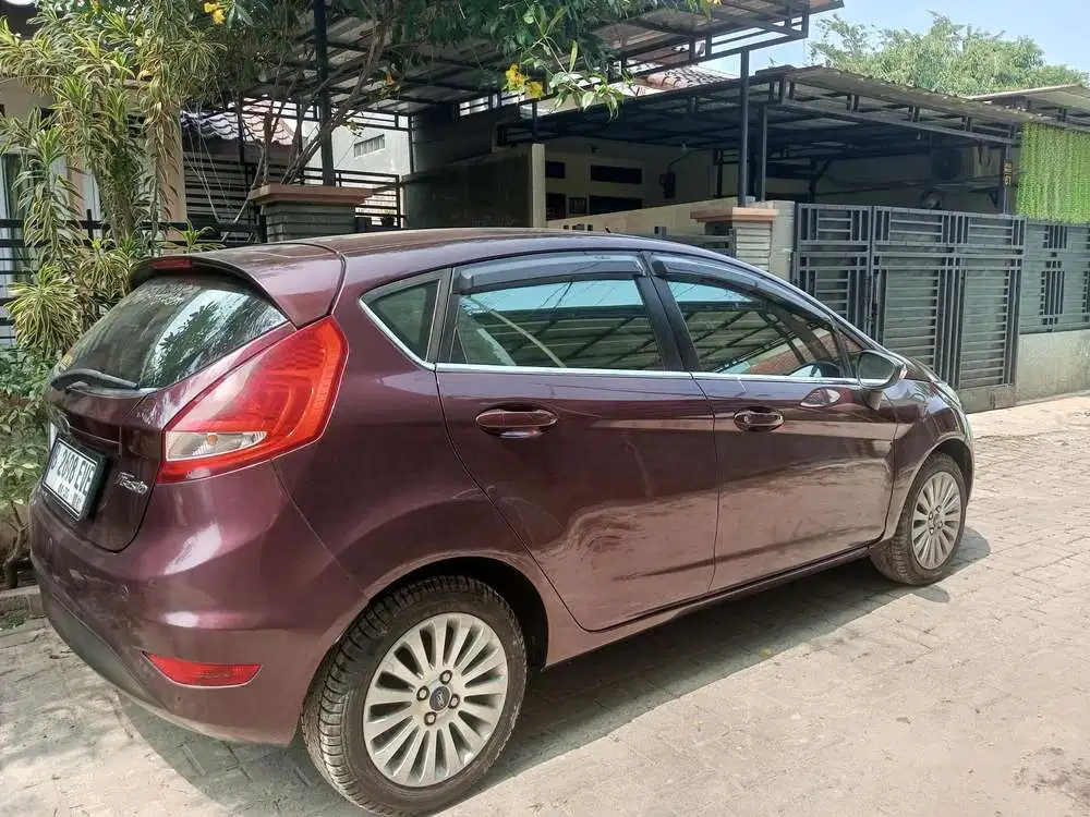 Ford Fiesta 2012 Bensin