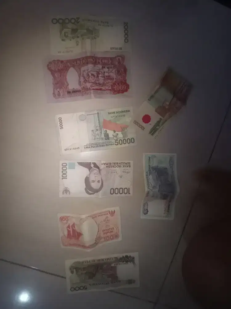 uang kertas kuno area Karawang COD