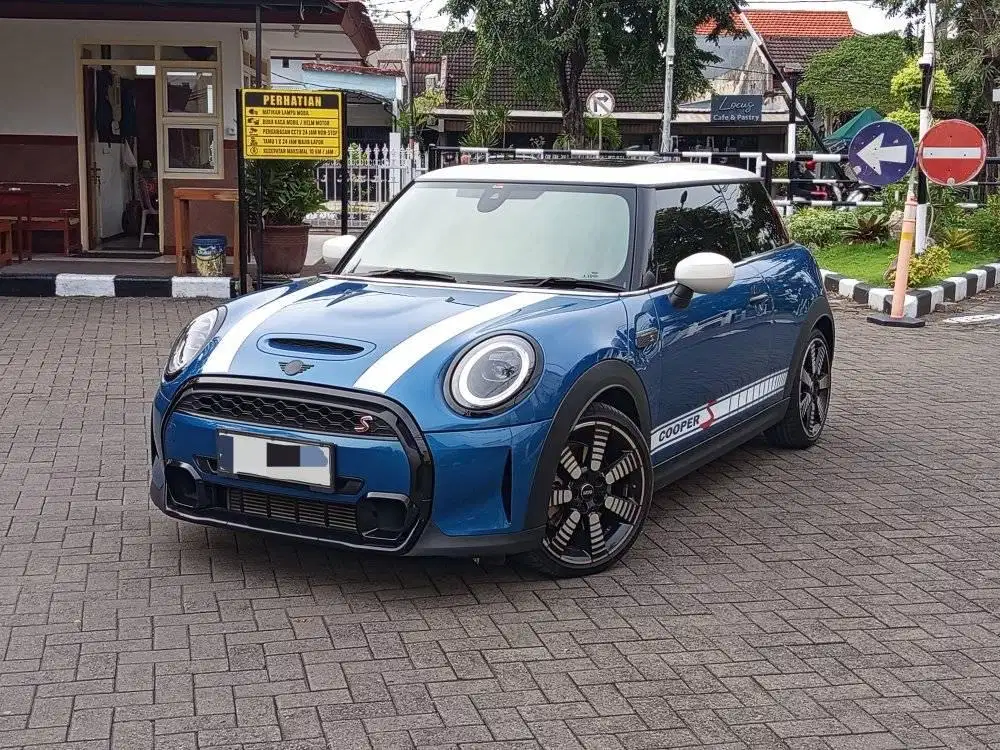 BU MINI Cooper S 2023 (Low KM 15rb)