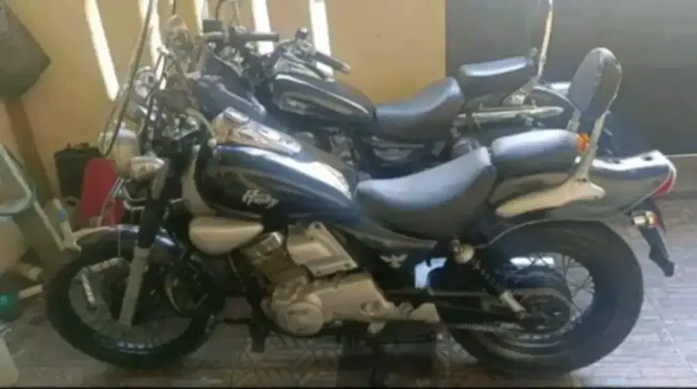 Motor  husky 1977