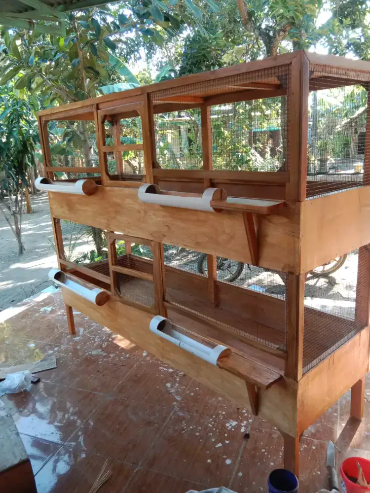 Kandang ayam kayu