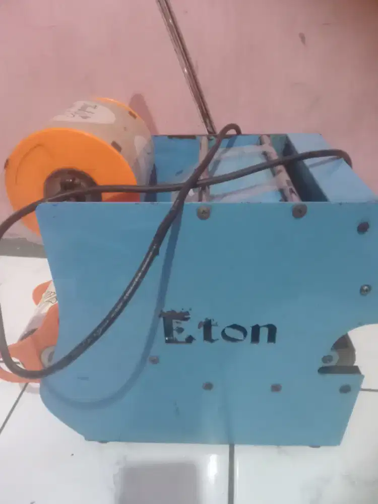 Mesin pres cup layak pakai