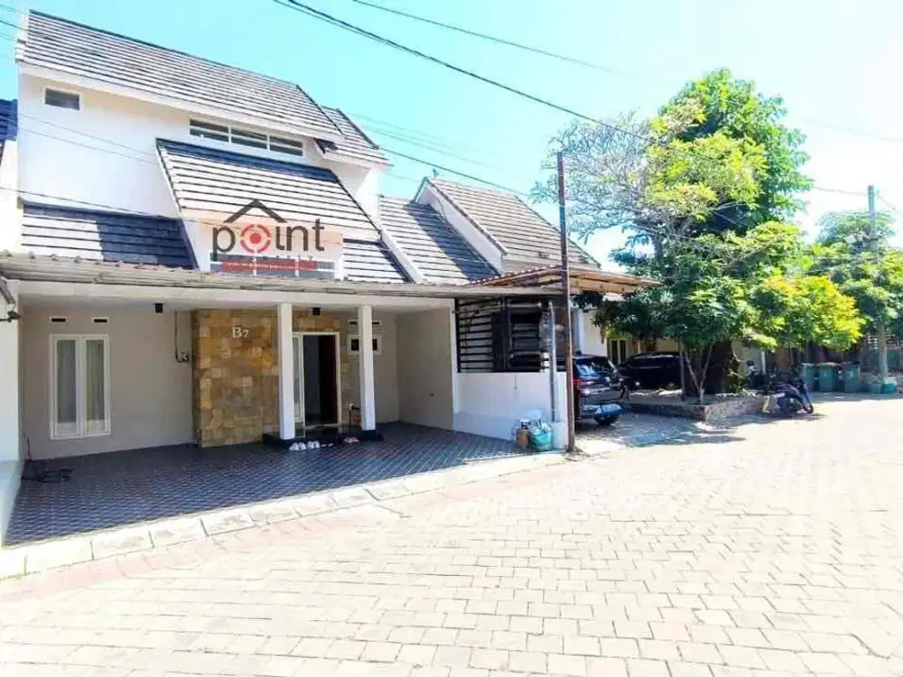 Rumah Cantik 2 lt Semi Furnish di Cluster Nyaman Asri dkt Kampus UMS