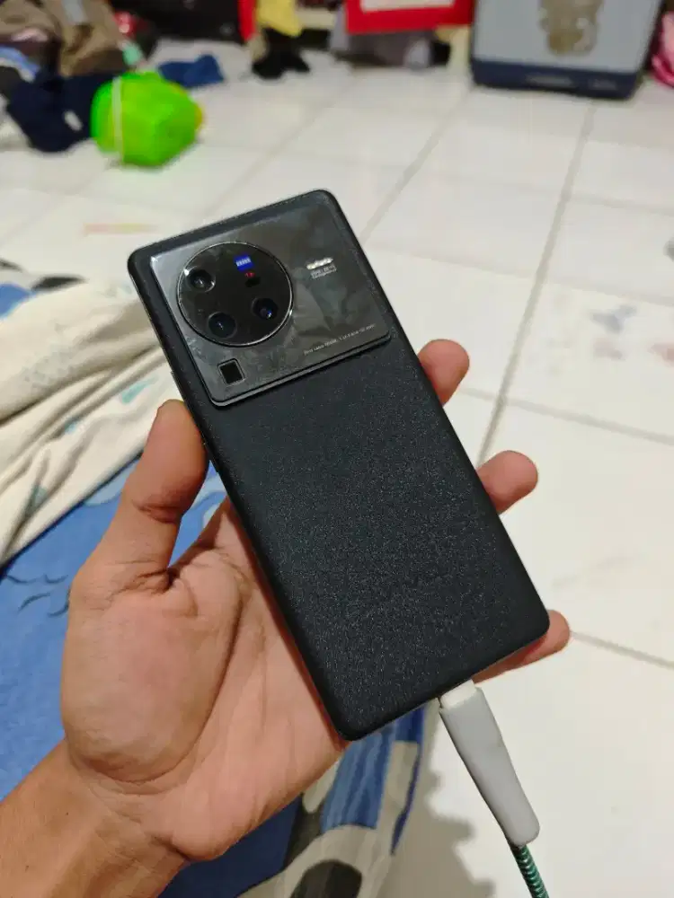 Vivo x80 pro 12/256 gb
