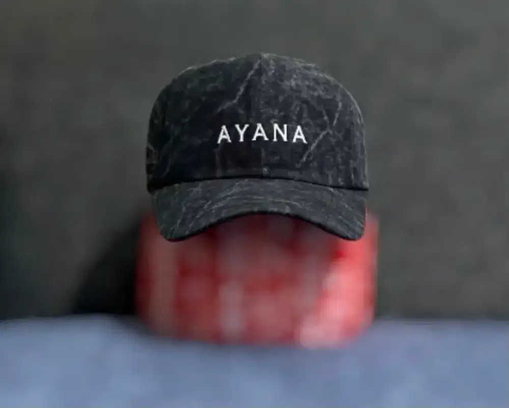 Topi AYANA Merchandise - Washed Black Vintage Cap Second
