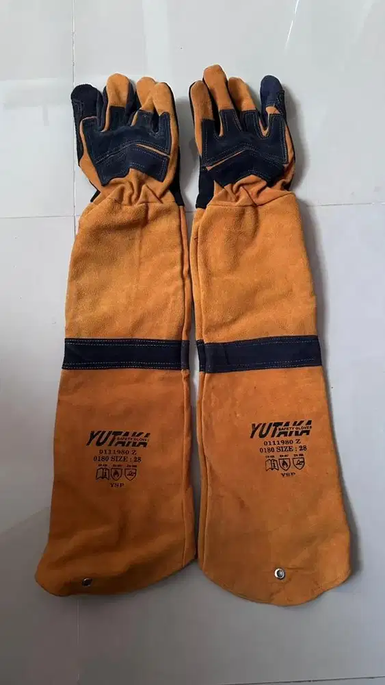 Sarung Tangan YUTAKA 28inch P70cm
