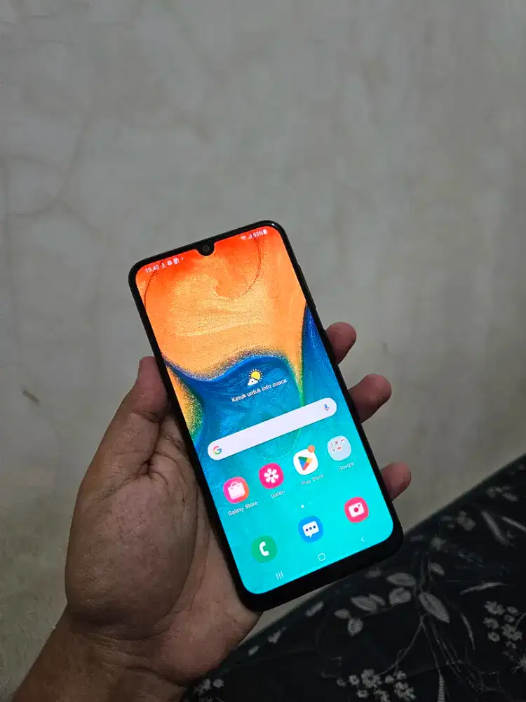 Samsung A30 4/64 Gb Ex Resmi Indonesia