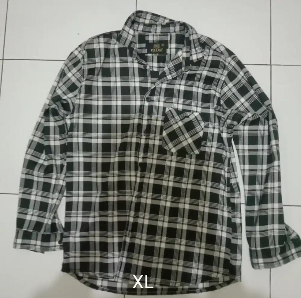 Kemeja Flanel kotak