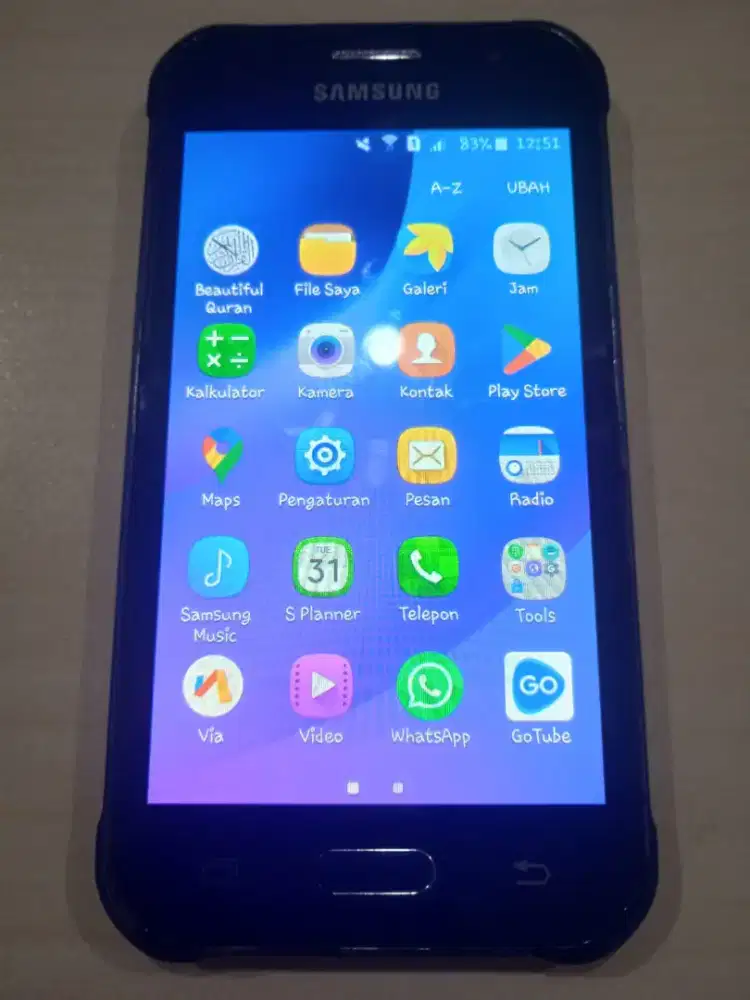 Samsung J1 Ace normal