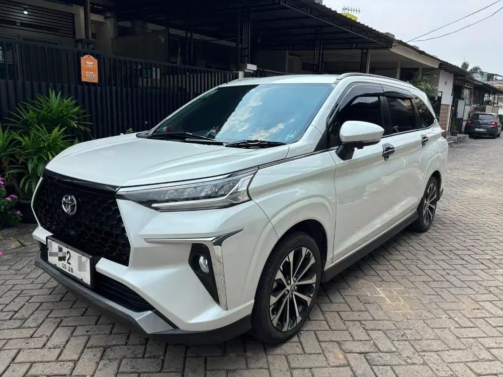 NEW VELOZZZ Q cvt - PEARL PUTIH