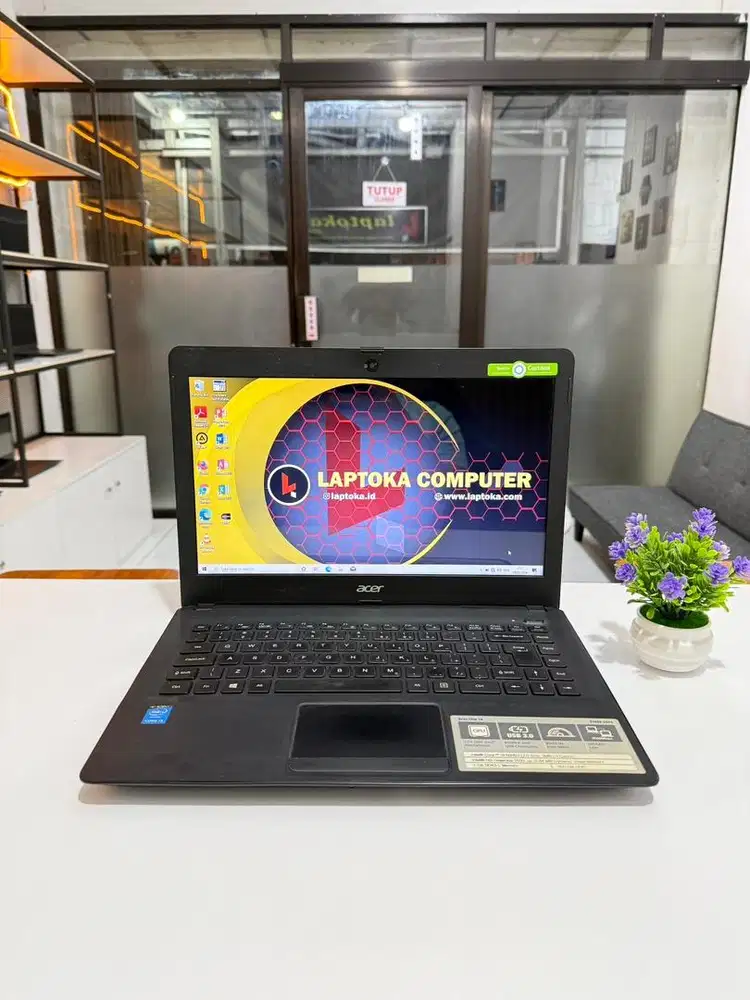 Di jual laptop acer core i3