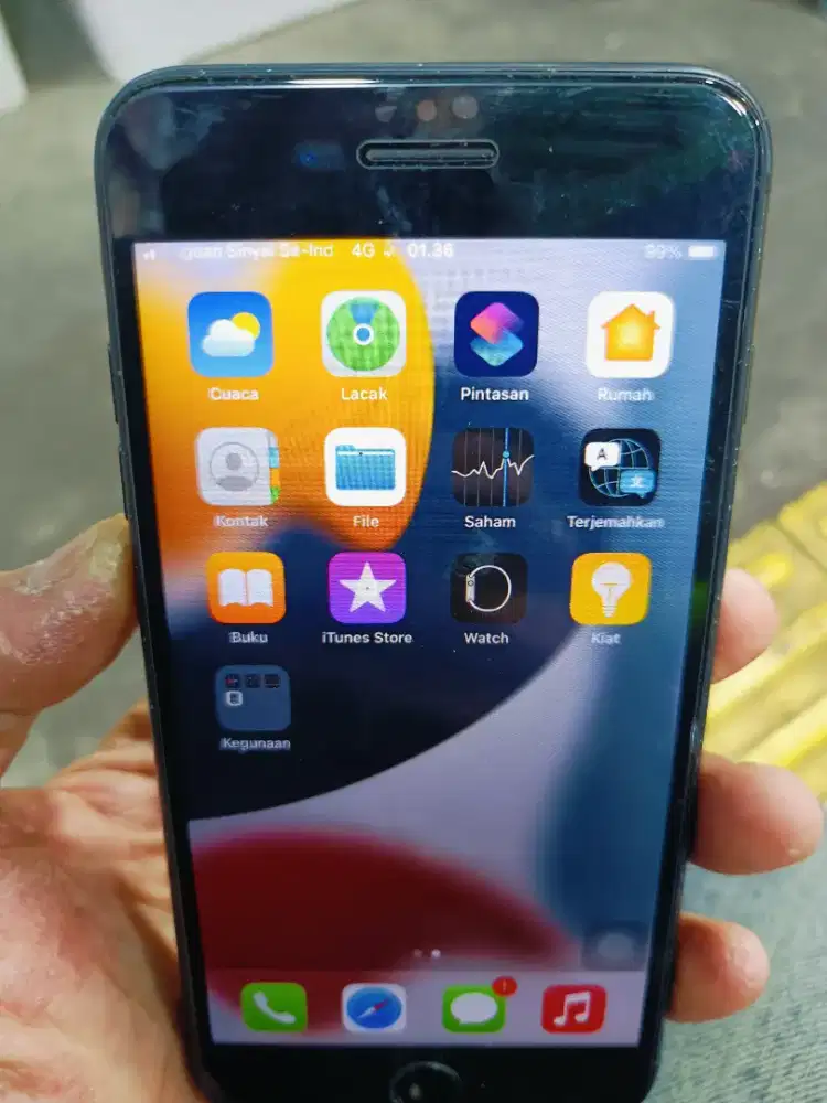 Iphone 7 plus.  128 gb