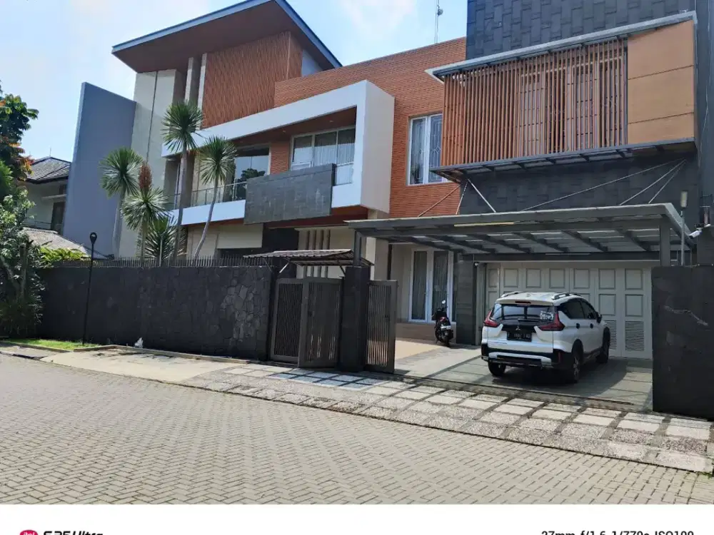 Rumah lux mewah di batununggal indah bandung