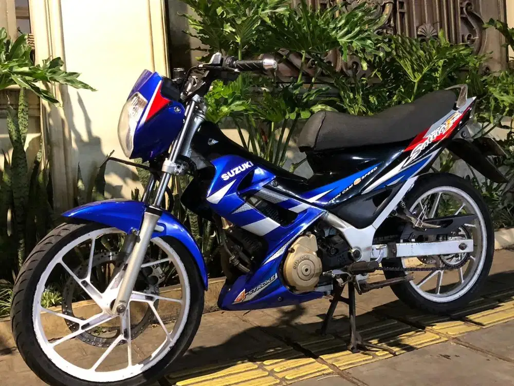 Satria fu150 cbu thailand 2005 biru