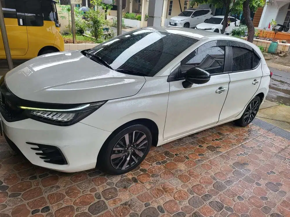 Honda City Hatchback RS AT 2021 Bensin ( White)