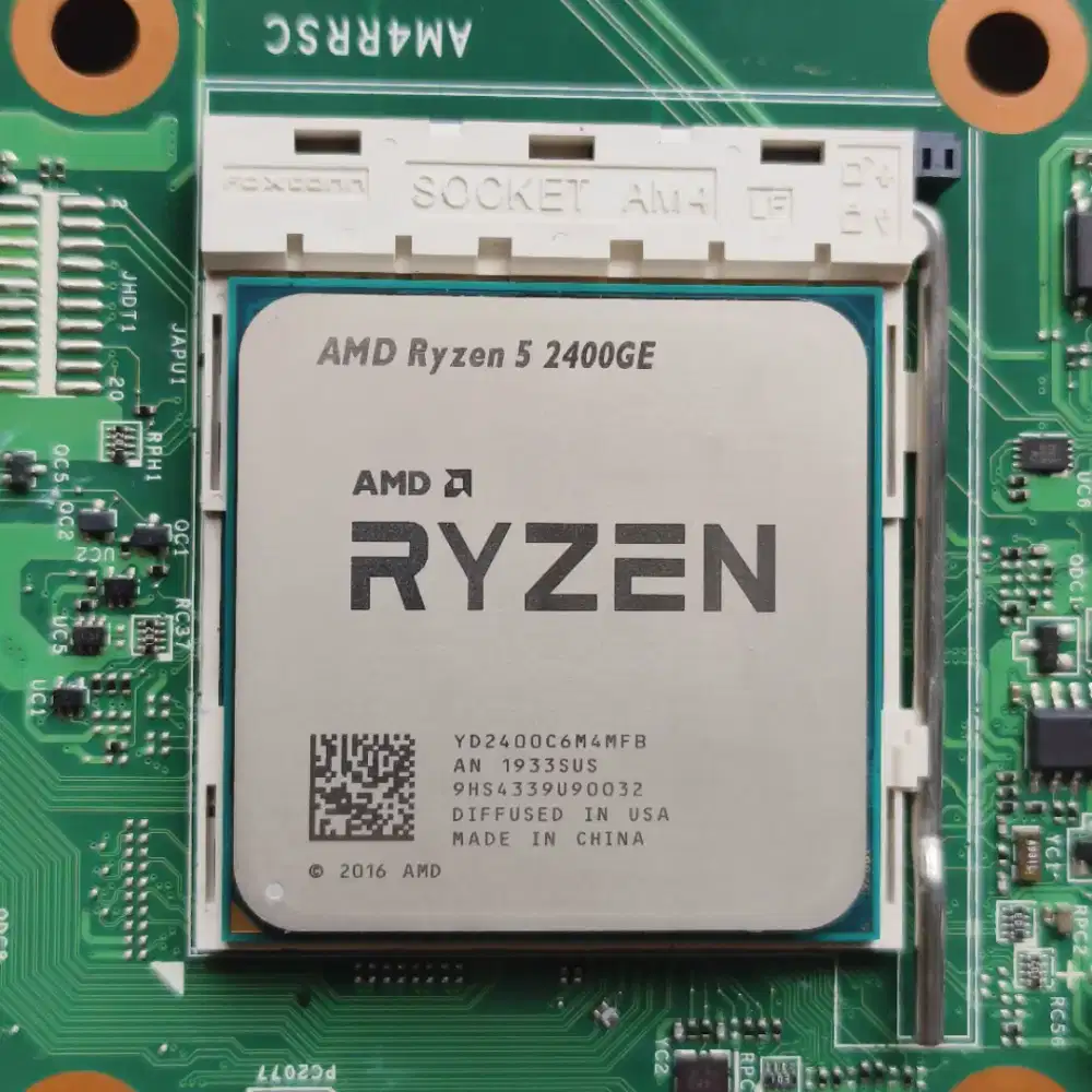 Prosesor RYZEN 5 2400GE (35W) Socket am4