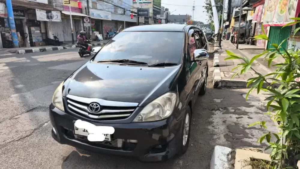 Kijang Innova 2010 diesel automatic 2,4G.