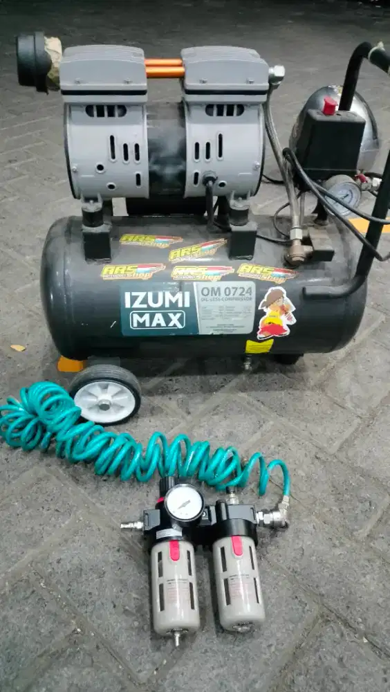 kompresor IZUMI OM 0724 2hp 24L