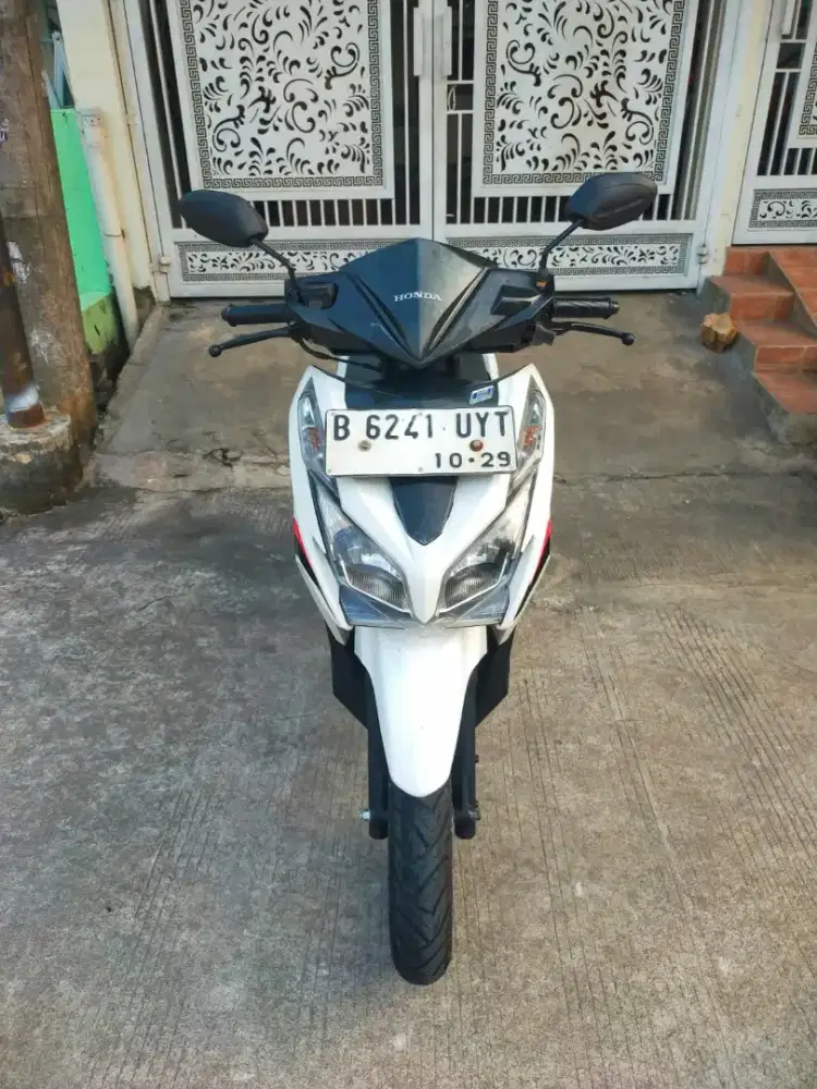 VARIO 125 2014 OLD KZR WHITE MULUS