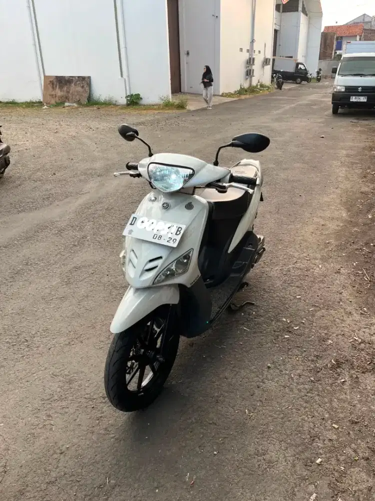 Mio sporty 2008 putih