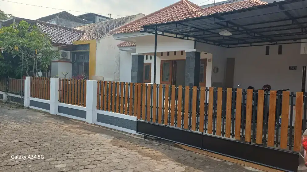 Rumah bagus 6 menit Kampus UII Jakal area kost kuliner