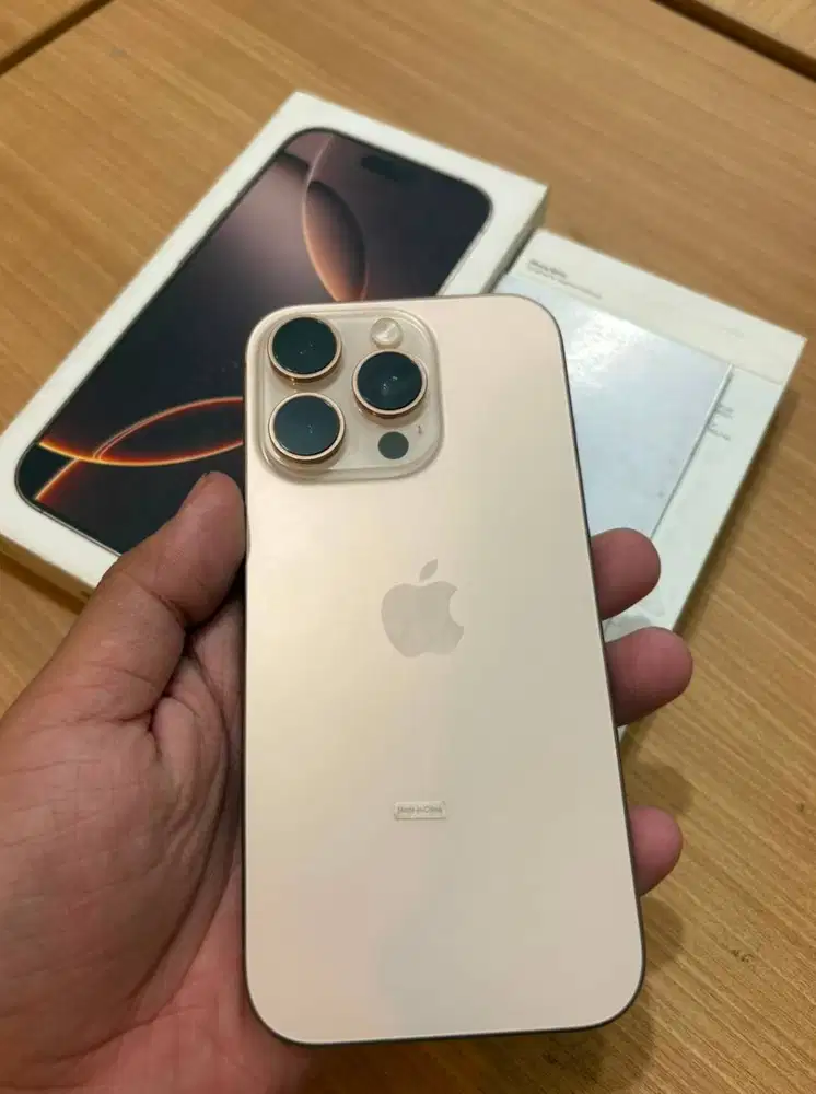 Iphone 16 pro 256gb desert  ibox  bh90% cc 393 garansi on Agustus 26.