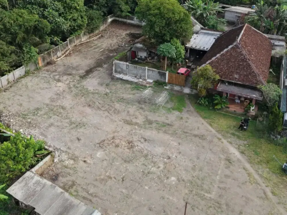 Dekat Pasar Ngemplak Tanah SHM Strategis Akses Mudah