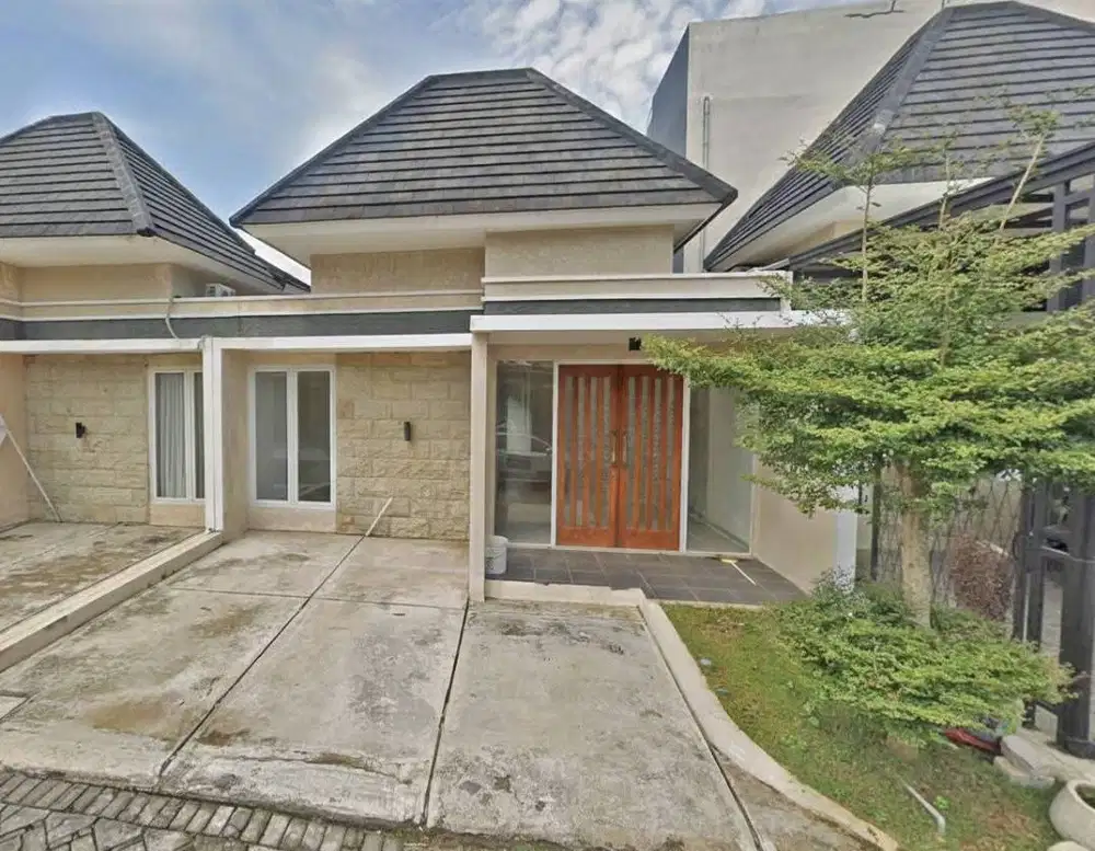 Rumah Mewah dekat kampus unika bsb