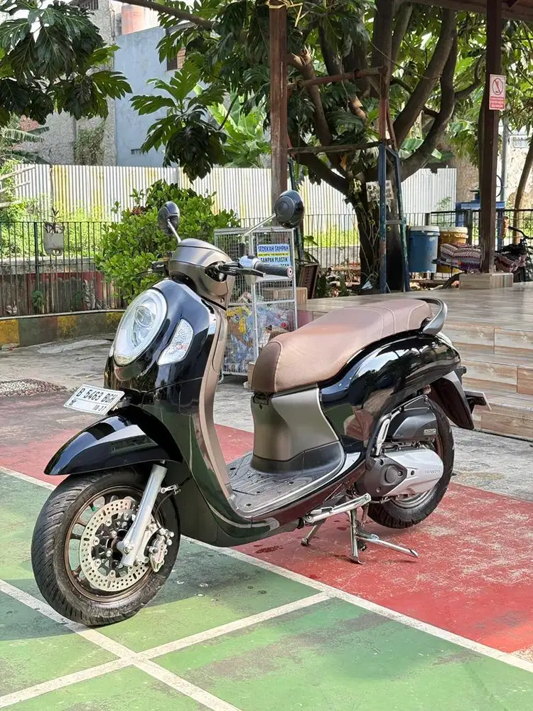 Scoopy Prestige 2022