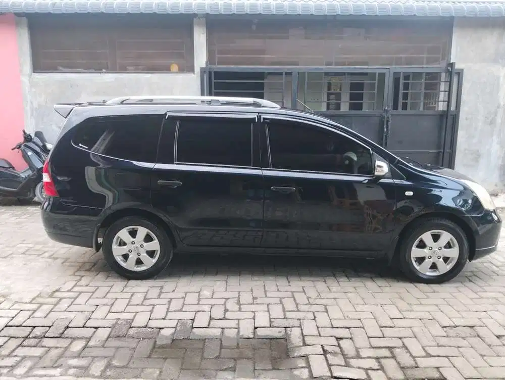 Nissan Grand livina 2008 Bensin