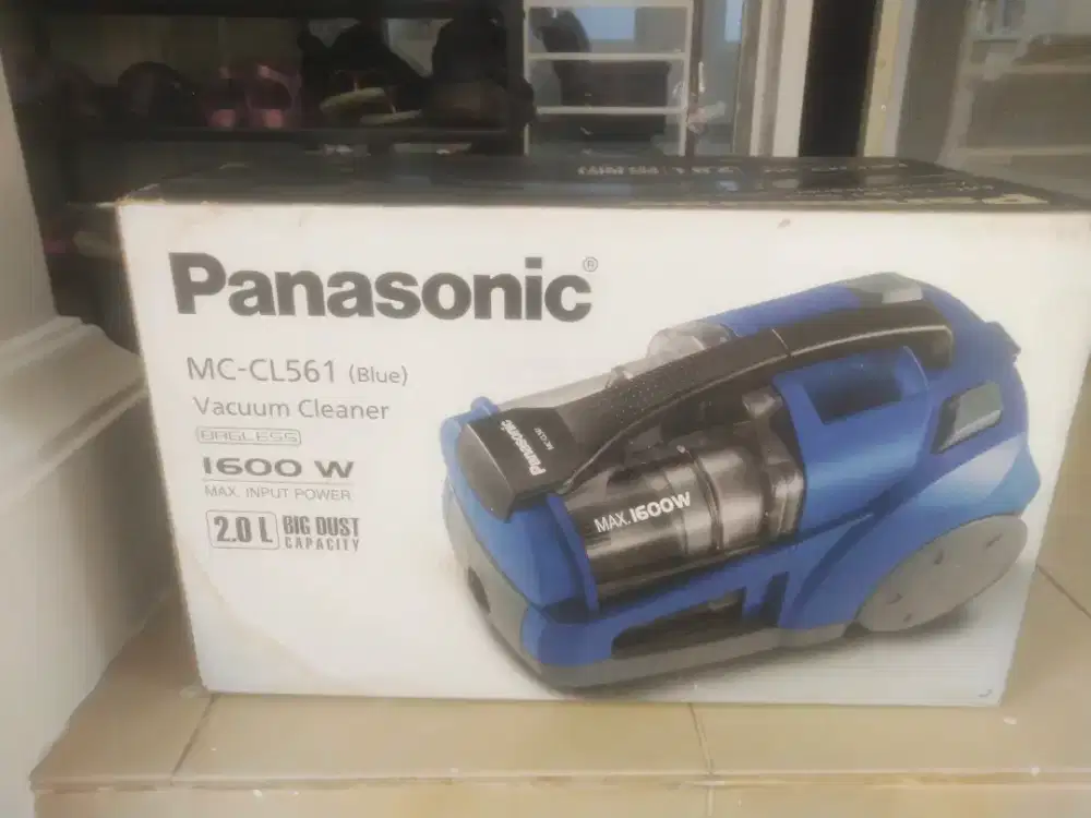 Vacum cleaner type MC-CL561